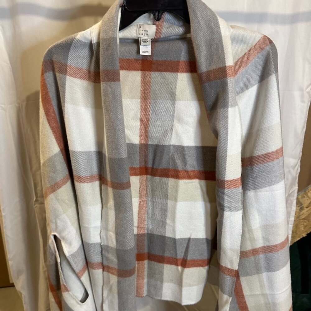 A New Day Plaid Shawl / Wrap – OSFM